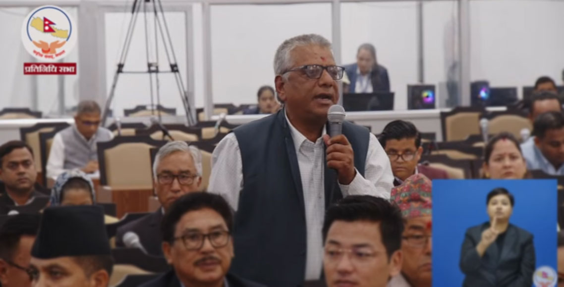 आरोपित व्यक्तिलाई पुनः गृहमन्त्री बनाएकोमा सांसद खड्काको आपत्ति