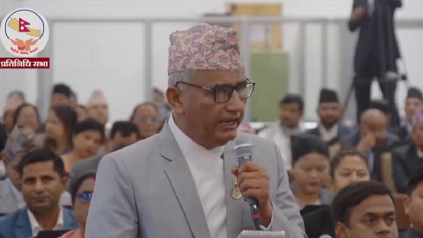 ओली र लेखकलाई तत्काल रिहाइ गर्नएमालेको माग